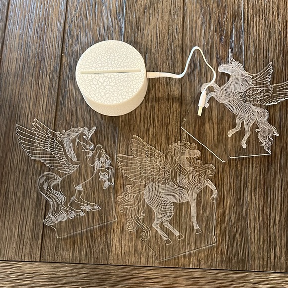 3D Illusion Flying Unicorn Night Light Remote Control Colors Holographic Pegasus - Picture 7 of 14